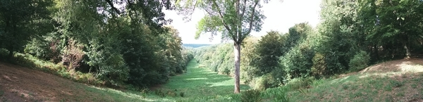 [Panorama du parc du château de Breteuil]